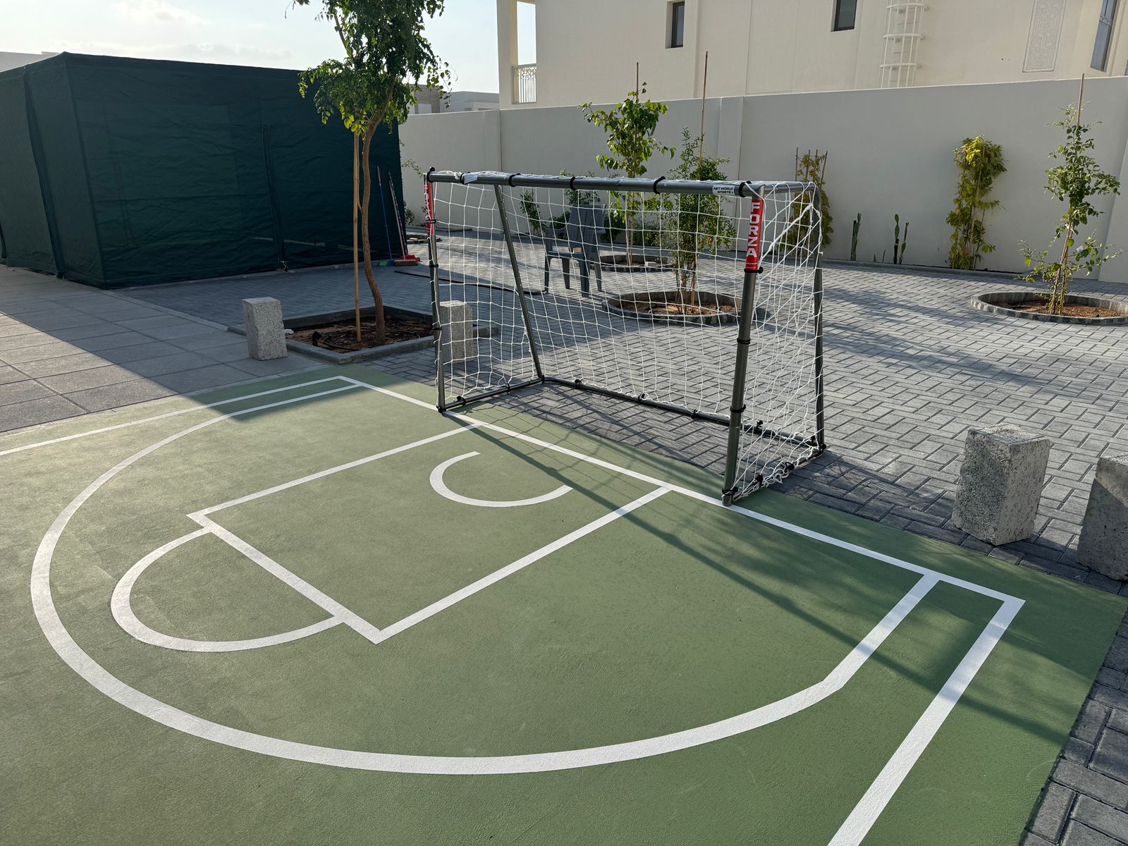 Baniyas, Villa No. 665